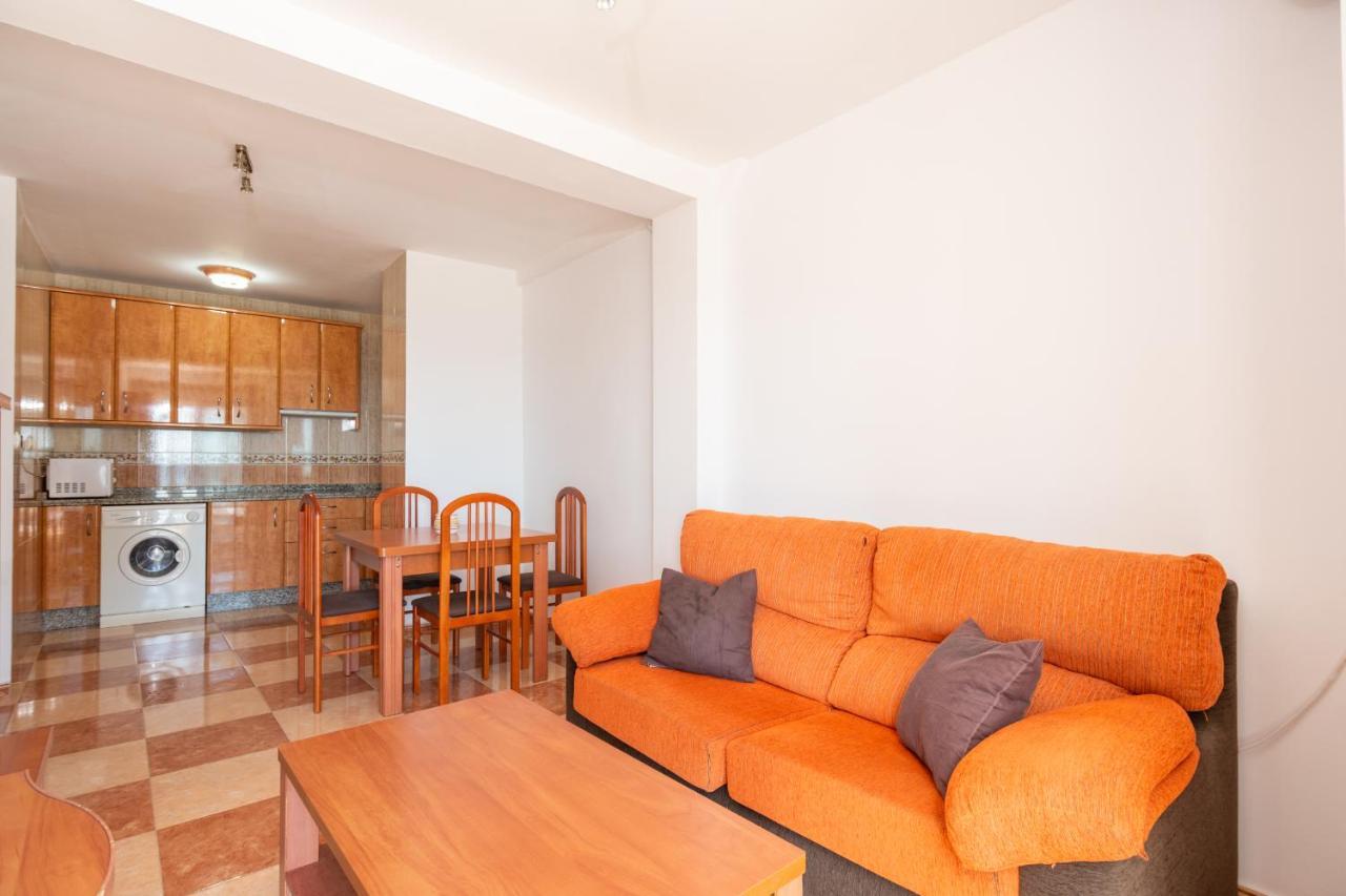 Renthas Pedregalejo Beach Apartments Málaga Eksteriør billede